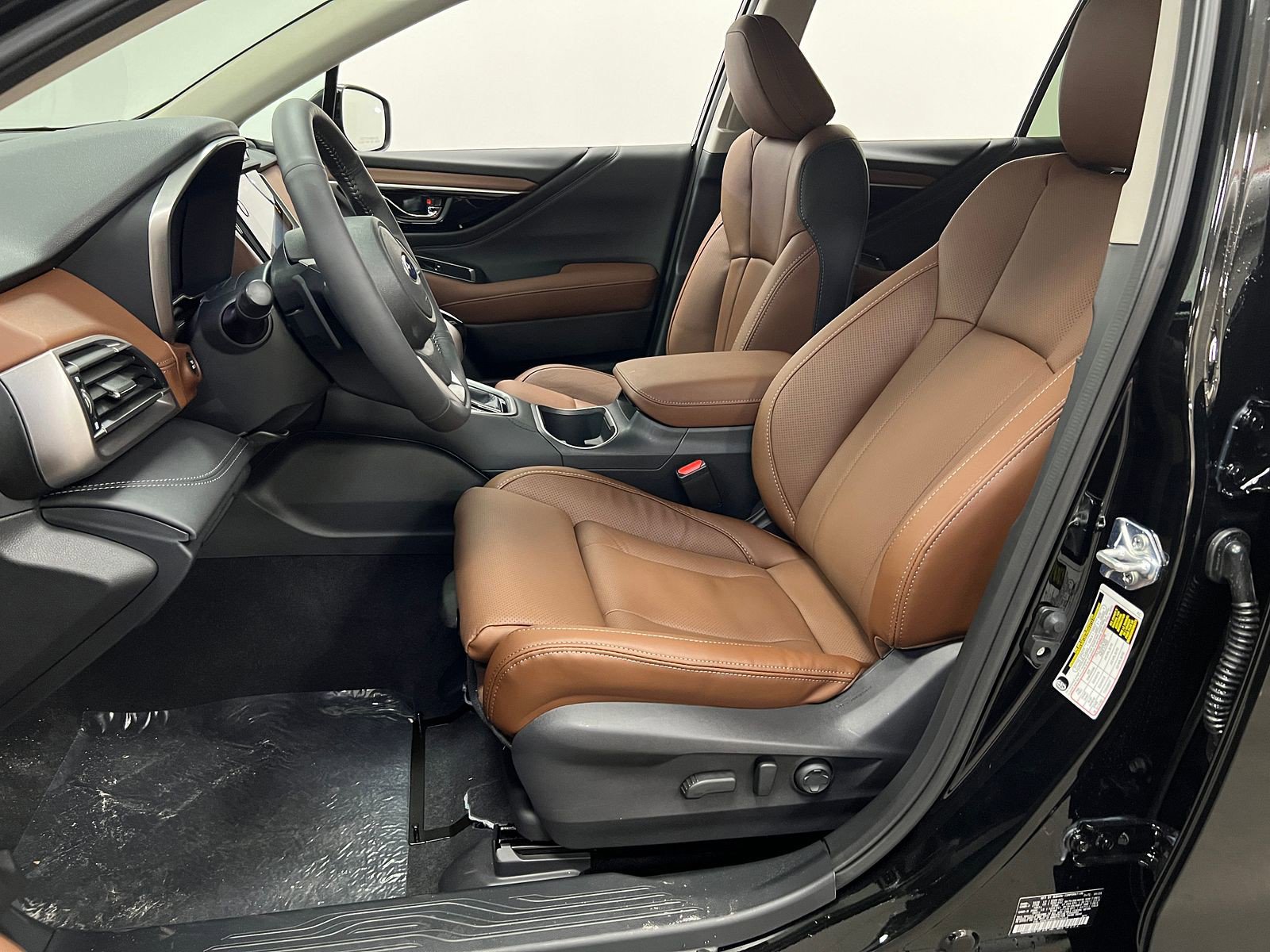 New 2025 Subaru Outback Touring XT w/ Popular Package #2 image 10