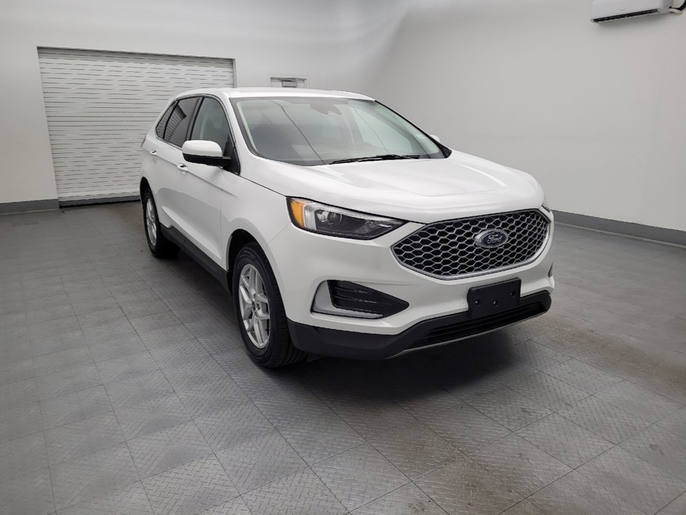 Used 2024 Ford Edge SEL image 13