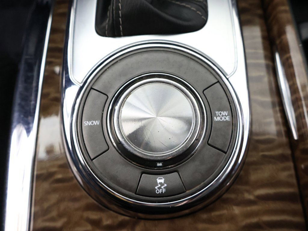 Used 2019 Nissan Armada SV image 46