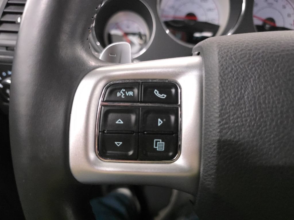 Used 2014 Dodge Challenger SXT Plus RWD image 13