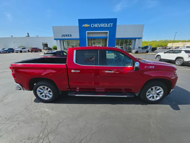 Used 2021 Chevrolet Silverado 1500 LTZ AWD/4WD image 6