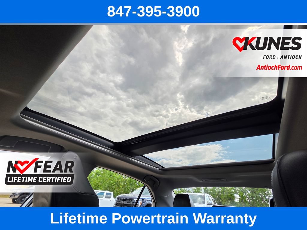 Used 2021 Toyota Camry XSE w/ Navigation Package FWD image 32