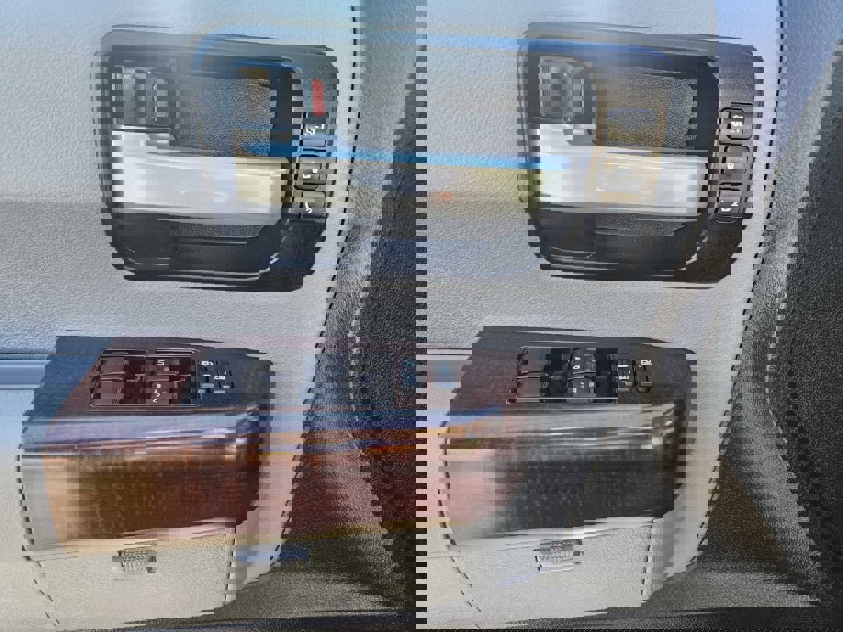 Used 2012 Toyota Sequoia Platinum image 13