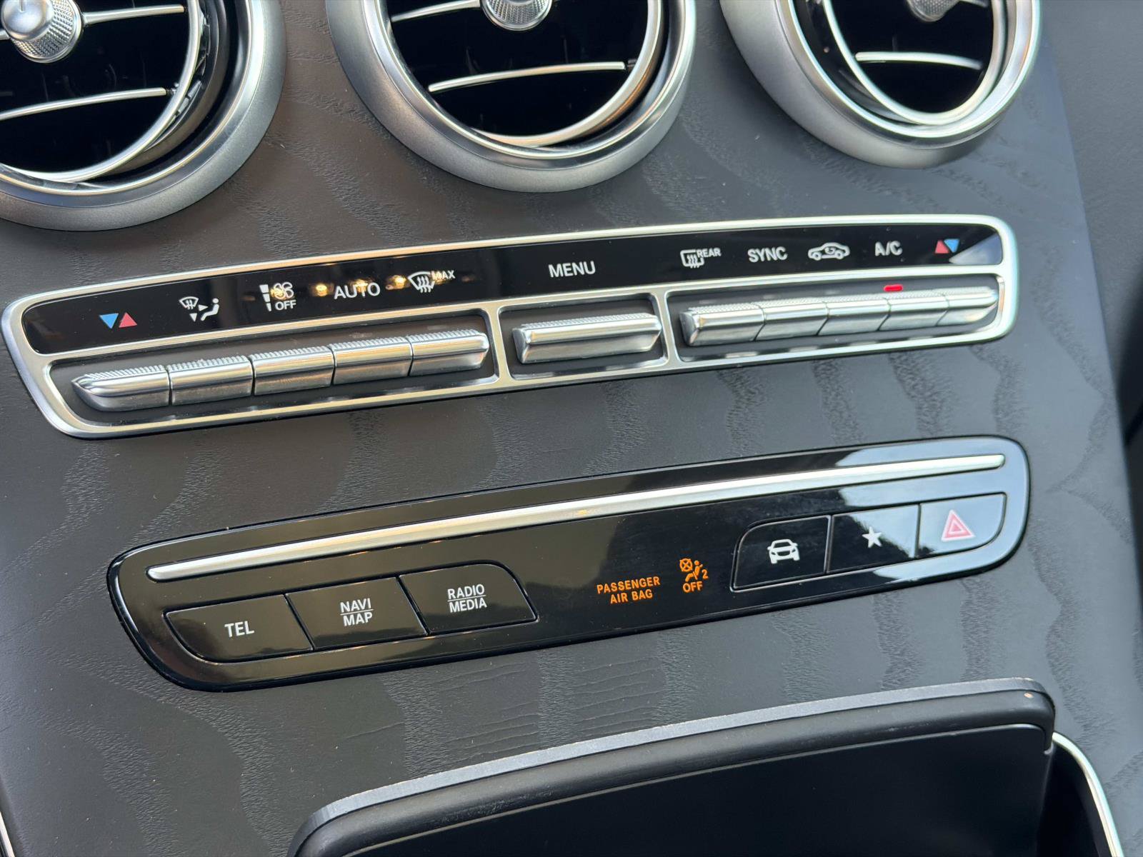 Certified 2022 Mercedes-Benz GLC 300 image 26