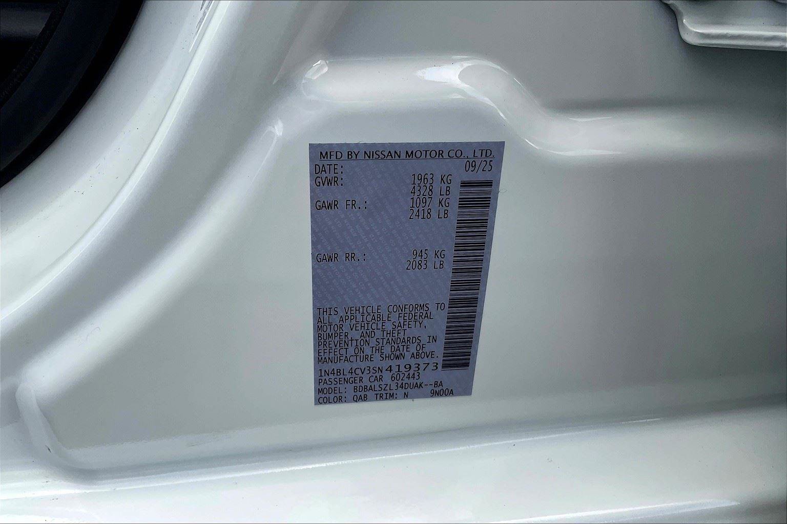 New 2025 Nissan Altima 2.5 SR image 13