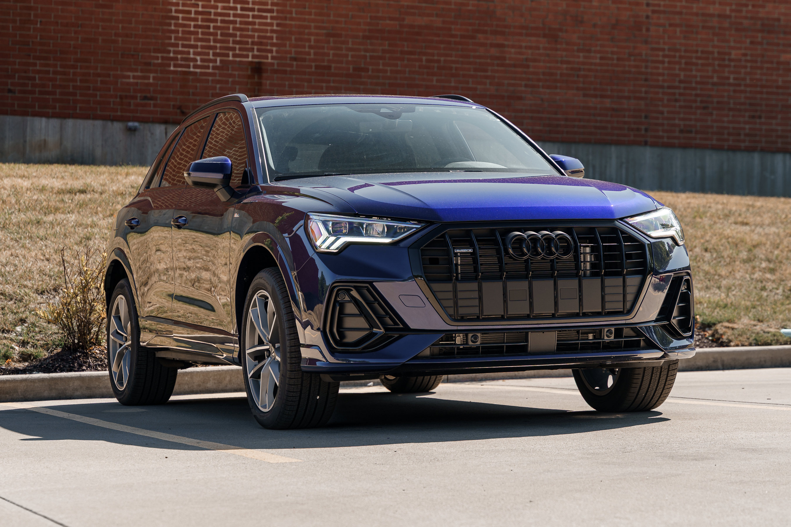 New 2025 Audi Q3 2.0T Premium
