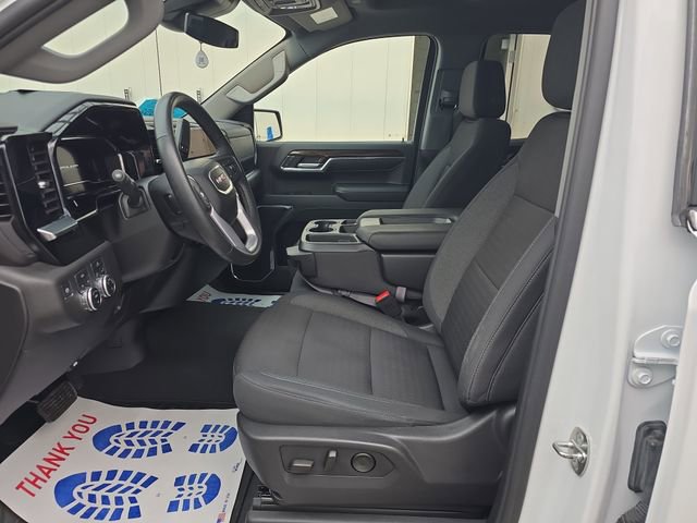 Used 2024 GMC Sierra 1500 SLE w/ Preferred Package image 9