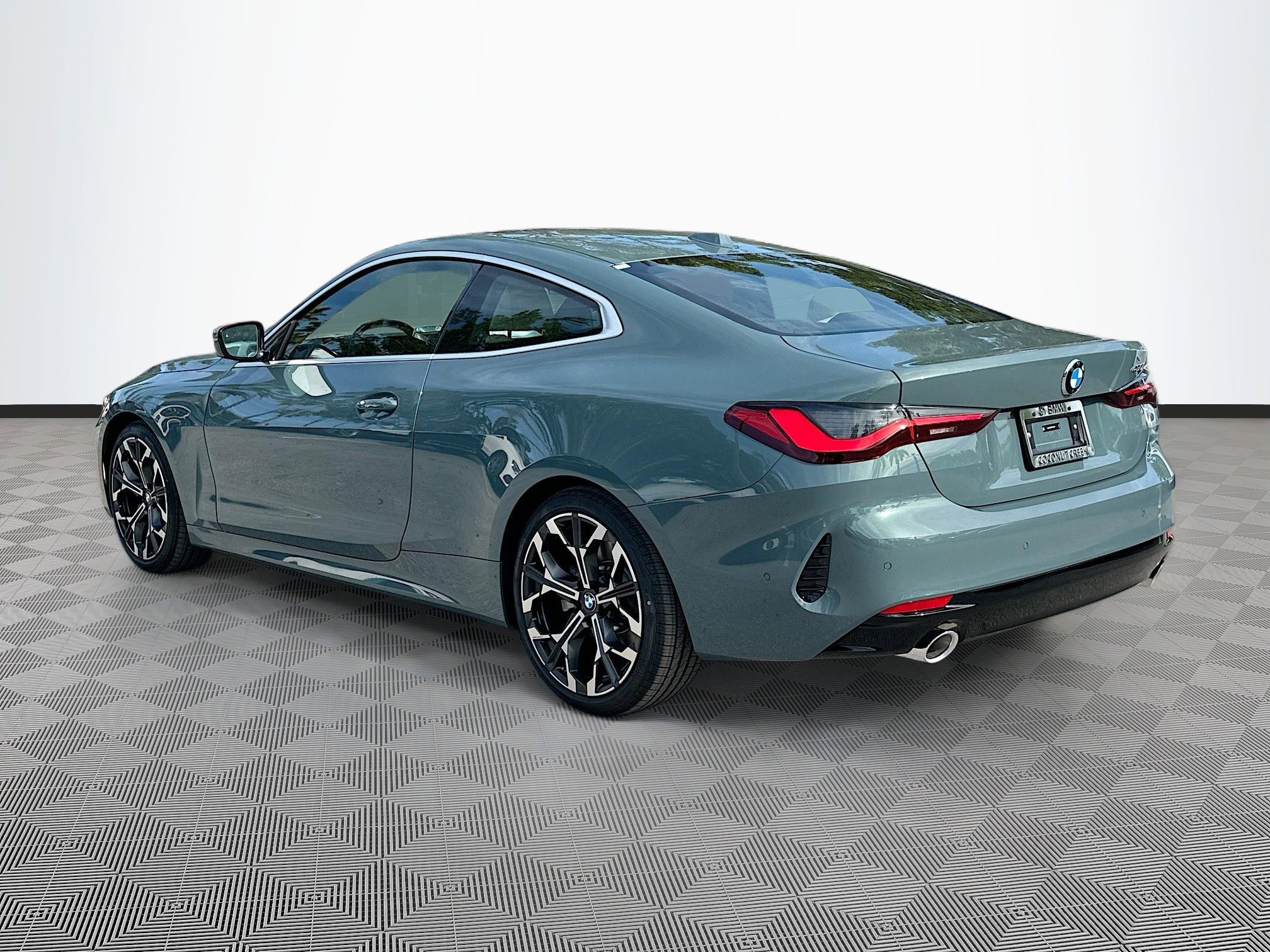 New 2026 BMW 430i Coupe w/ Parking Assistance Package RWD image 4