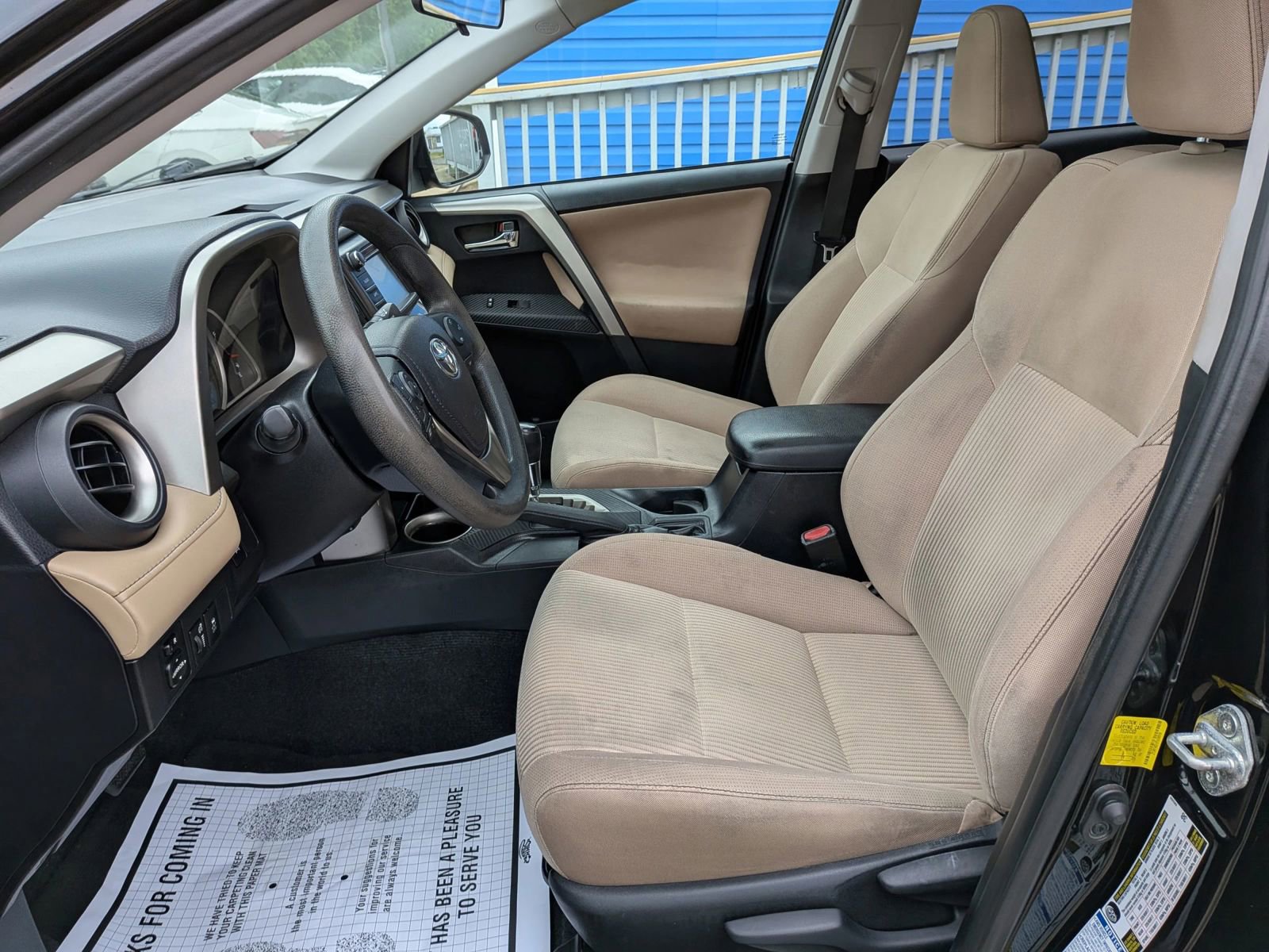 Used 2015 Toyota RAV4 XLE AWD/4WD image 21