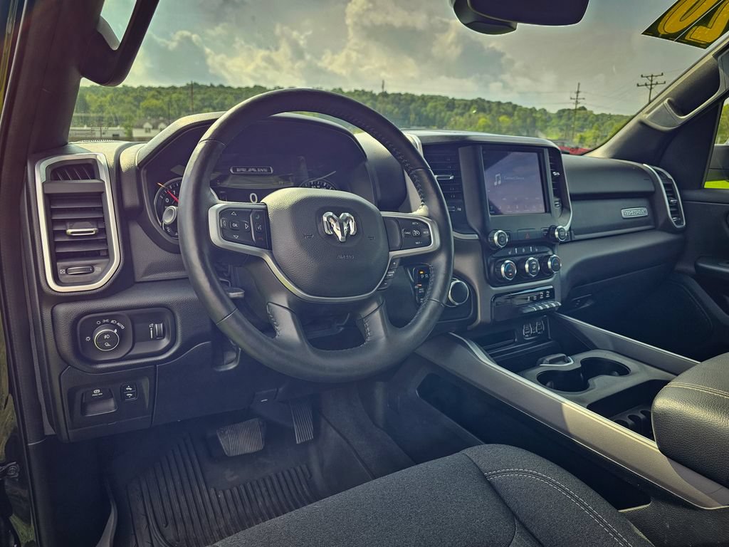 Used 2020 RAM 1500 Big Horn AWD/4WD image 13