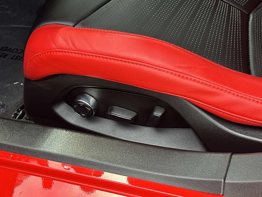 Used 2024 Chevrolet Corvette Stingray Preferred Cpe w/ Stealth Interior Trim Package RWD image 16