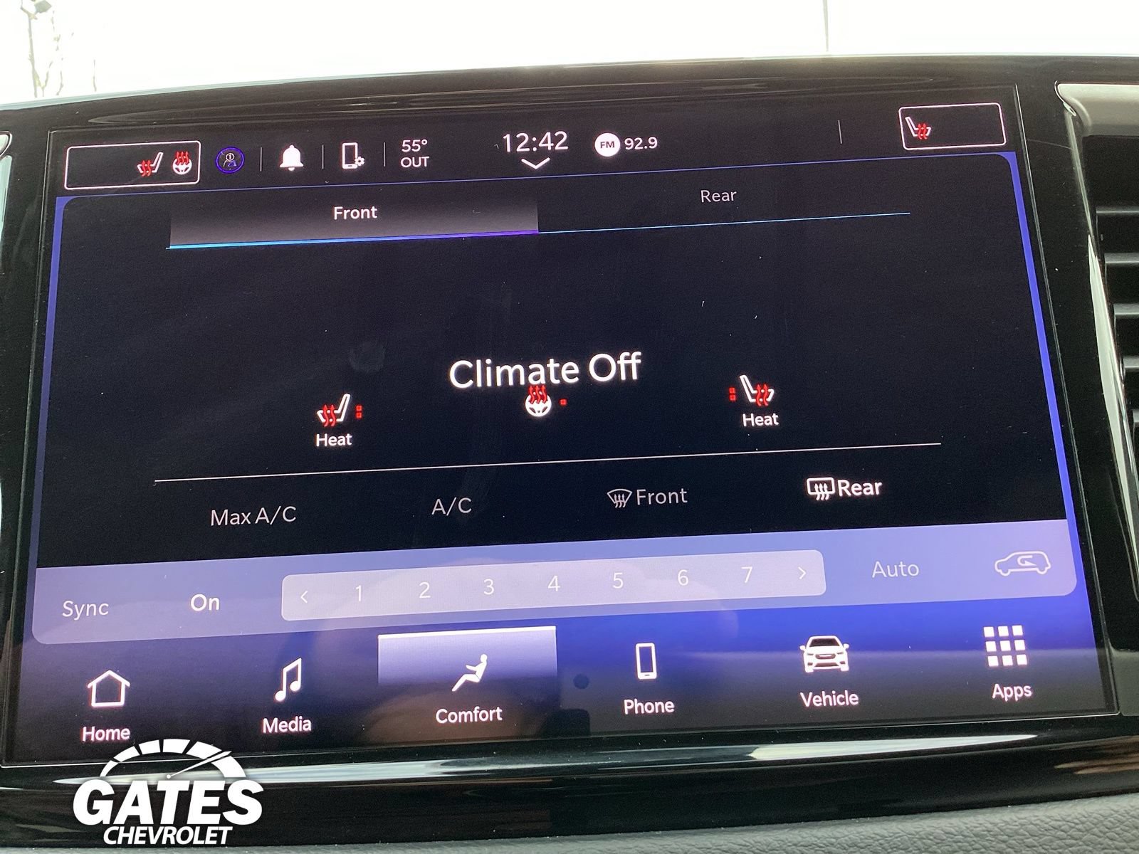 Used 2023 Chrysler Pacifica Touring-L FWD image 18