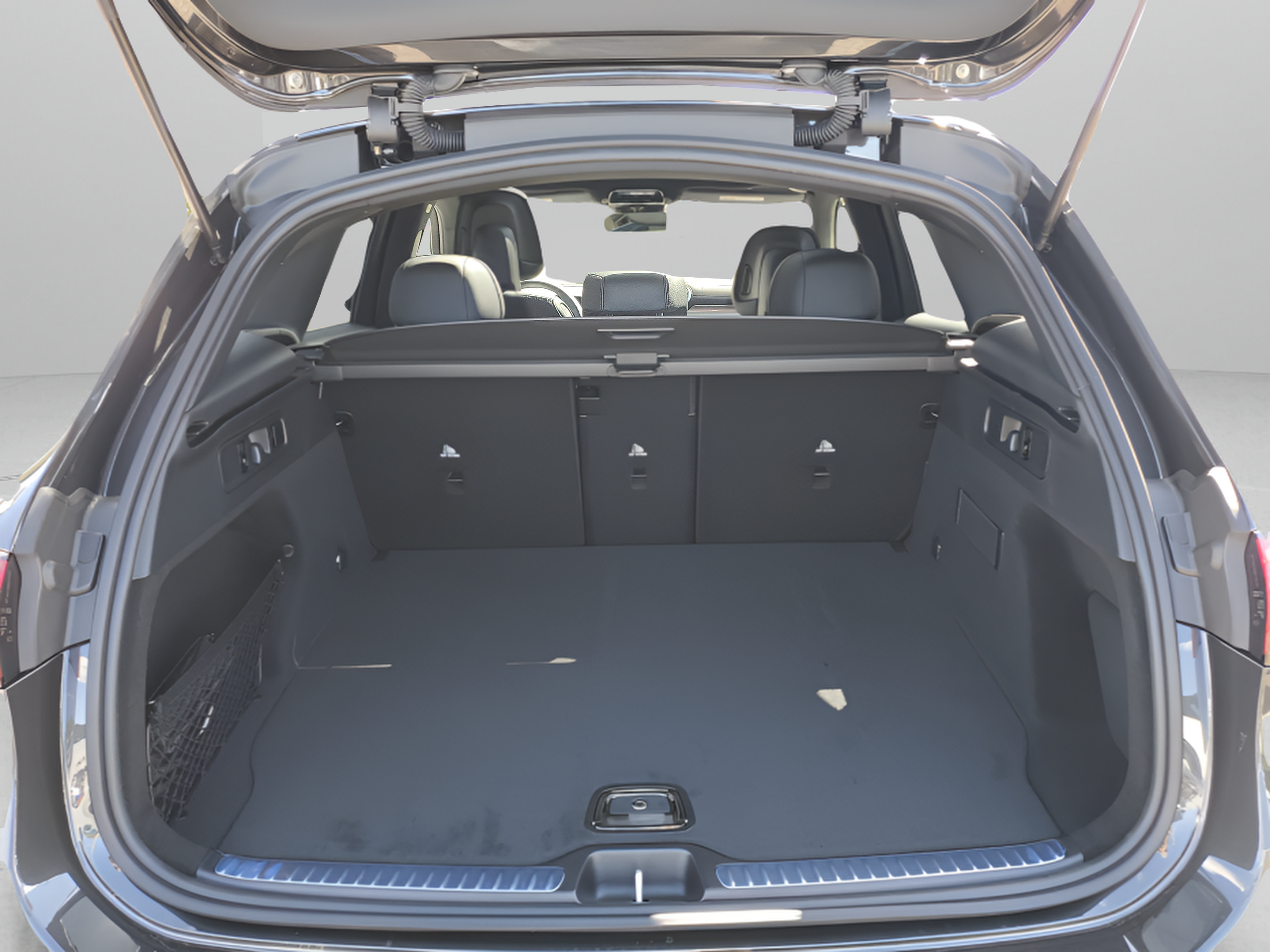 Certified 2026 Mercedes-Benz GLC 300 4MATIC image 6