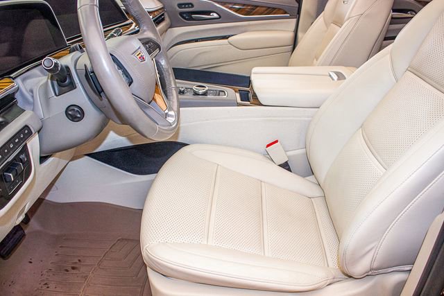 Used 2023 Cadillac Escalade ESV Premium Luxury Platinum w/ LPO, Radiant Package image 23