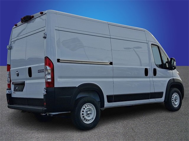 Used 2024 RAM ProMaster 2500 w/ Safety Group image 4