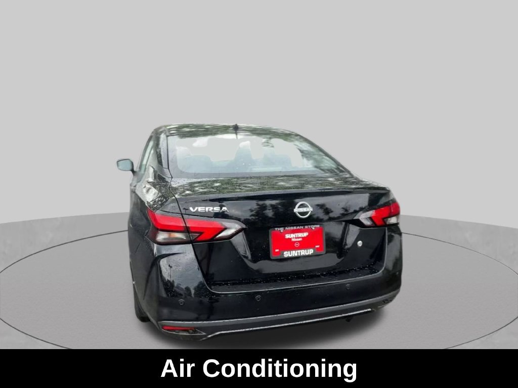 Used 2025 Nissan Versa S w/ S Plus Package FWD image 9