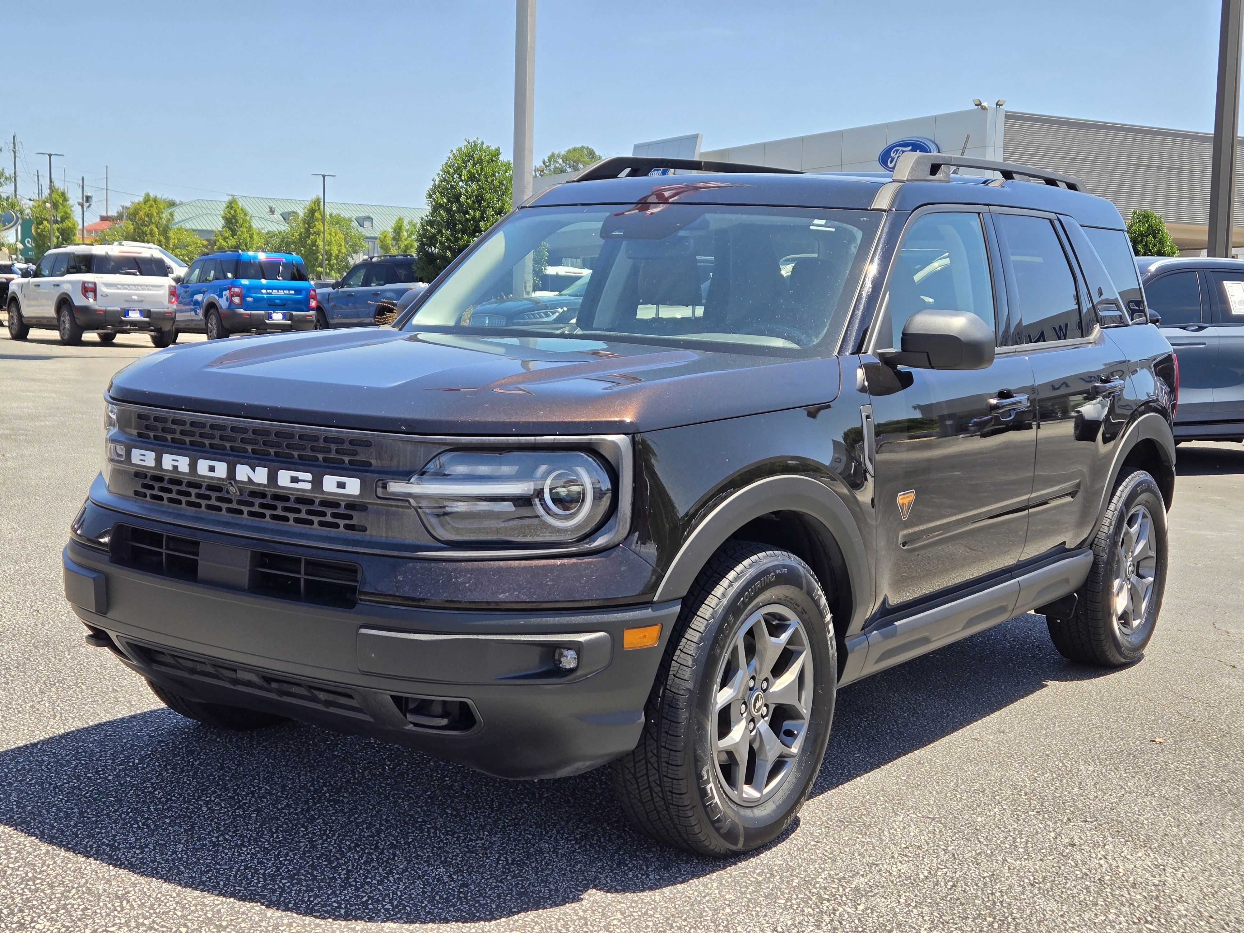 Used 2021 Ford Bronco Sport Badlands w/ Badlands Package AWD/4WD image 2