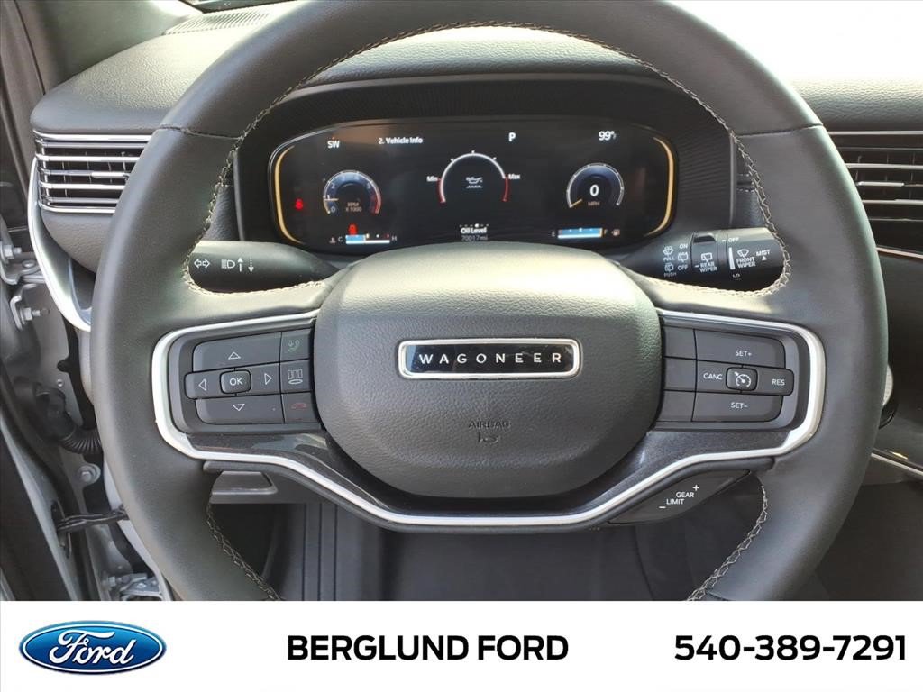 Used 2023 Jeep Wagoneer 4WD w/ Premium Group I image 25