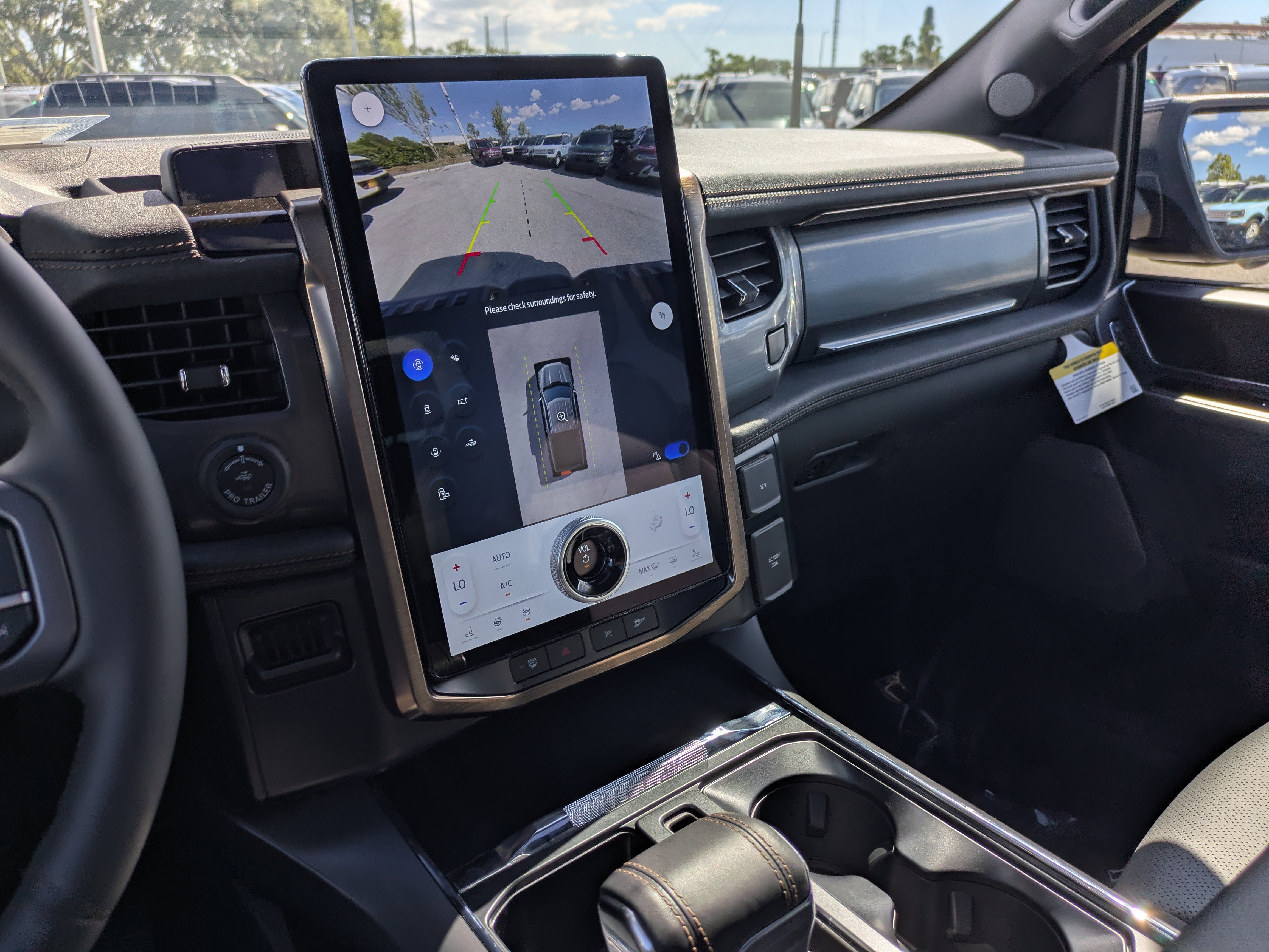 New 2025 Ford F150 Lightning Lariat image 33