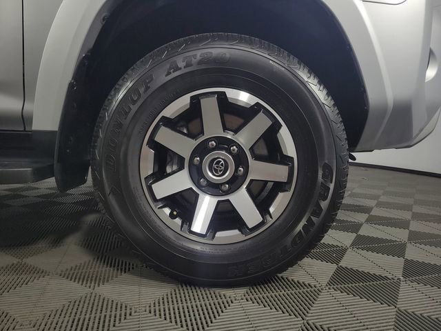 Used 2024 Toyota 4Runner TRD Off-Road Premium image 11