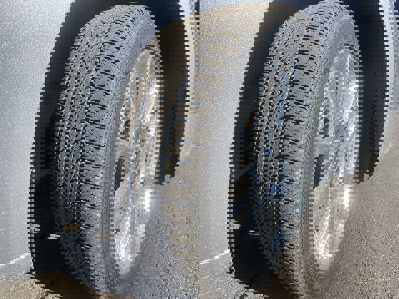 Used 2015 Dodge Dart Limited image 9