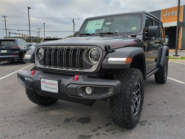 Used 2024 Jeep Wrangler Unlimited Rubicon w/ Technology Group image 8