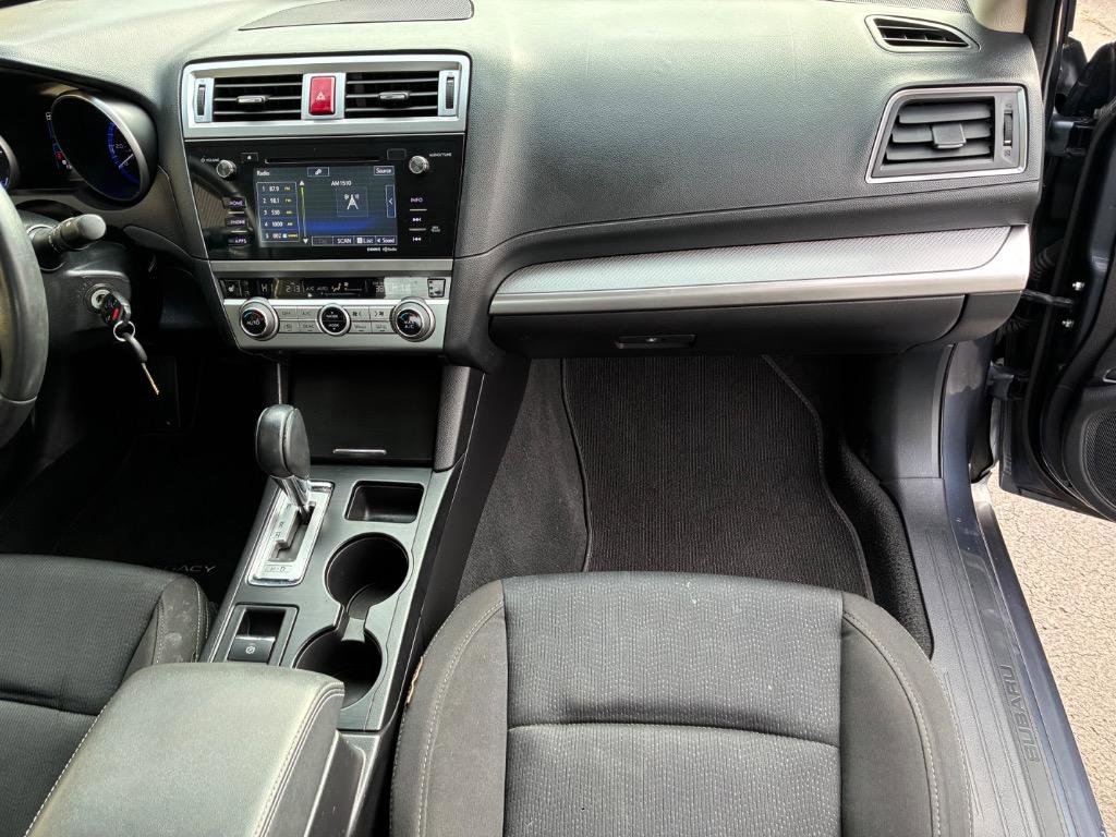Used 2017 Subaru Legacy 2.5i Premium image 26