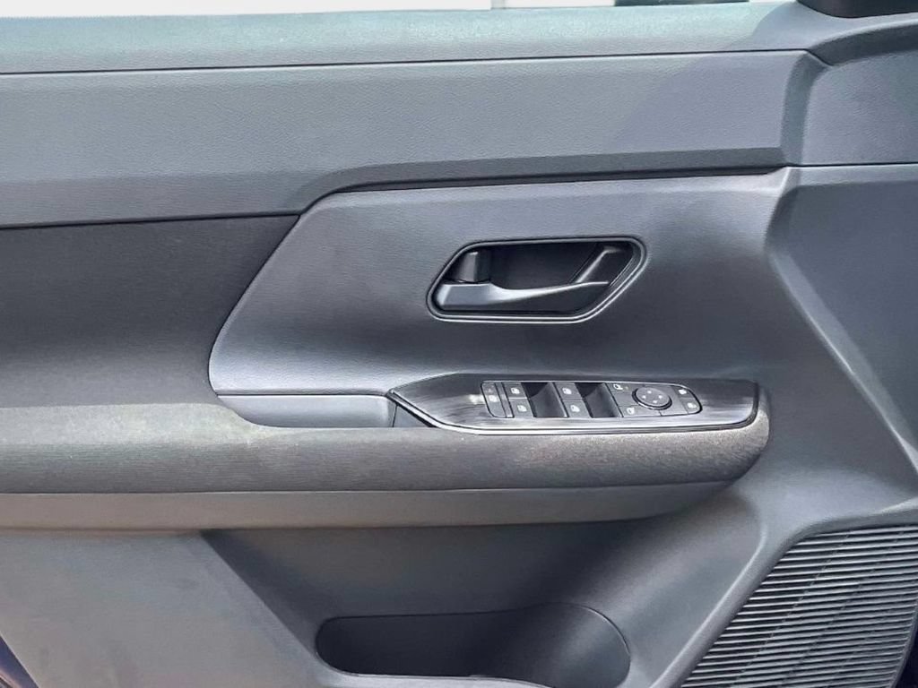 New 2026 Nissan Kicks S FWD image 17
