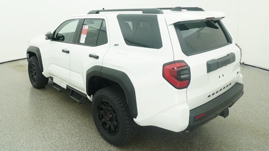 New 2026 Toyota 4Runner SR5 AWD/4WD image 5