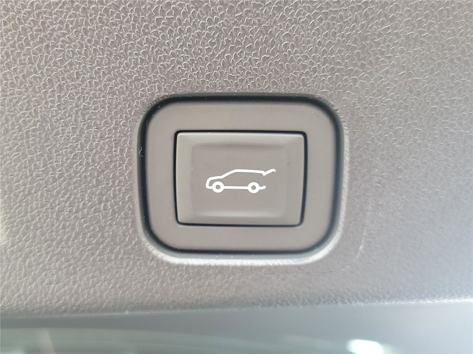 New 2026 Buick Enclave Sport Touring w/ Power Package image 8