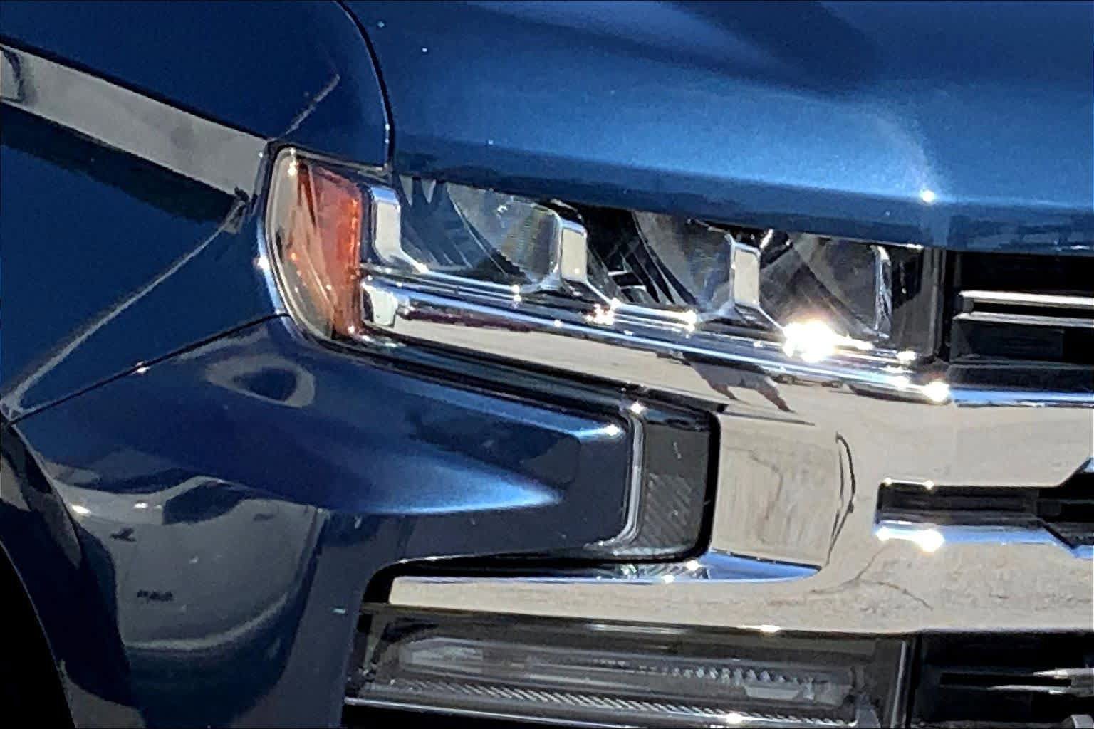 Used 2019 Chevrolet Silverado 1500 LT w/ Texas Edition image 24