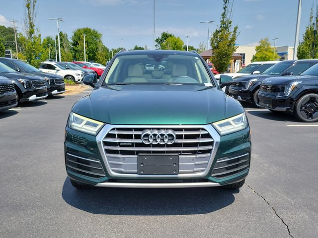 Used 2019 Audi Q5 2.0T Premium Plus w/ Premium Plus Package AWD/4WD image 2