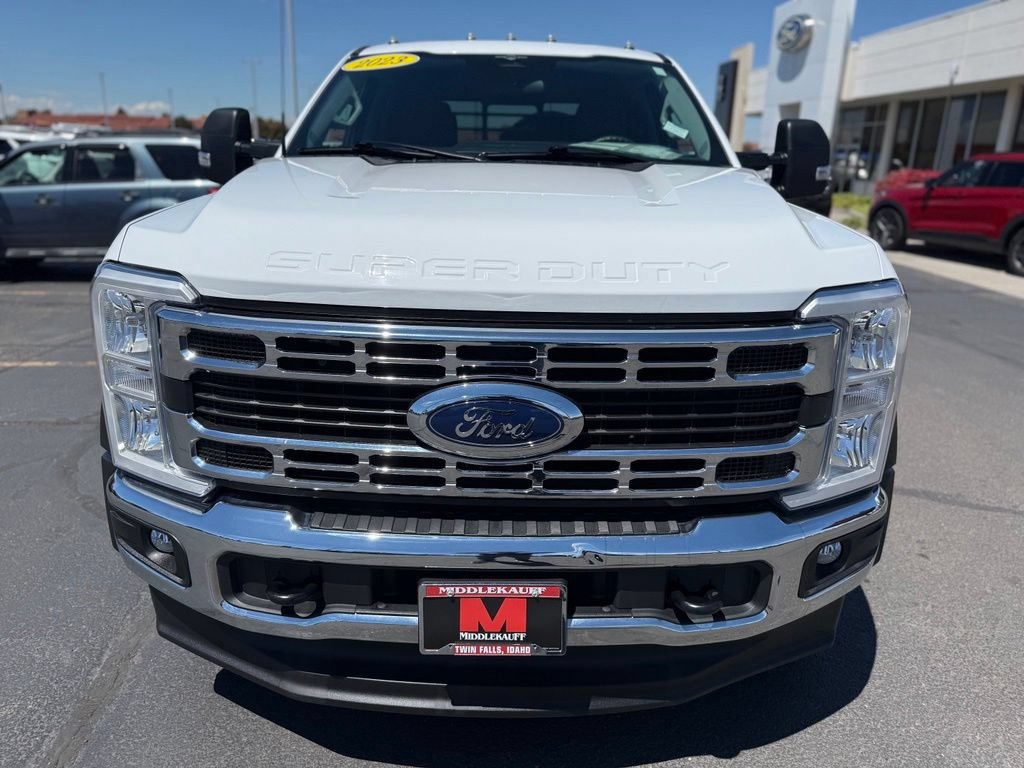 Used 2023 Ford F550 4x4 Crew Cab Super Duty w/ XL Chrome Package image 2
