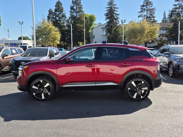 Used 2025 Nissan Kicks SR FWD image 9