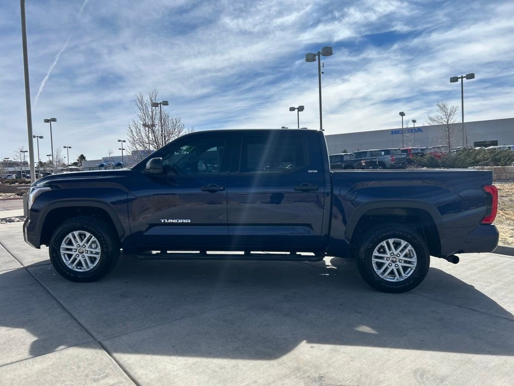 Used 2022 Toyota Tundra SR5 AWD/4WD image 5