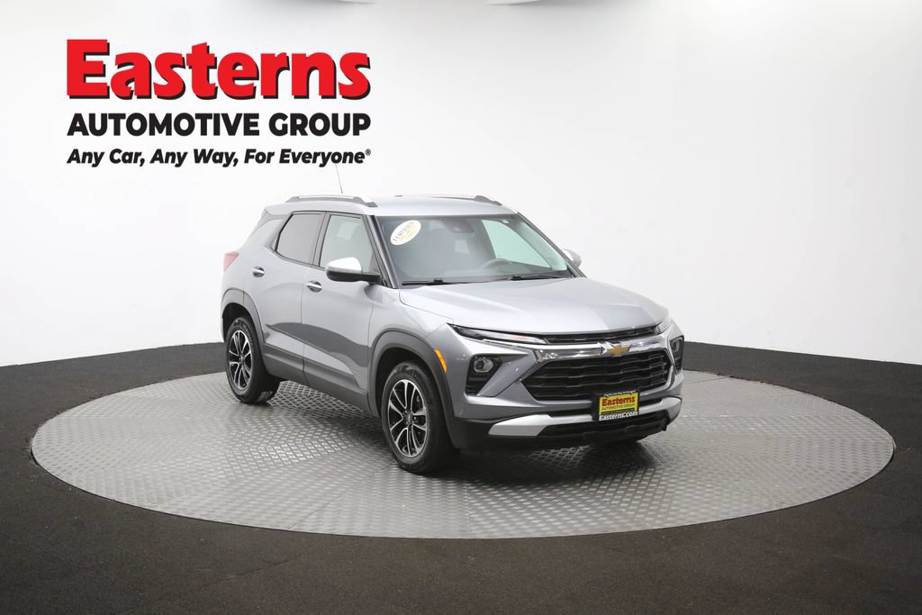 Used 2024 Chevrolet TrailBlazer LT FWD image 48