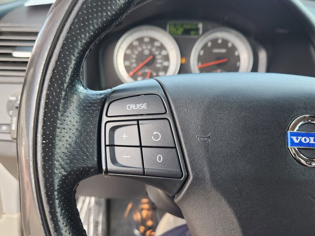 Used 2012 Volvo C70 T5 image 17