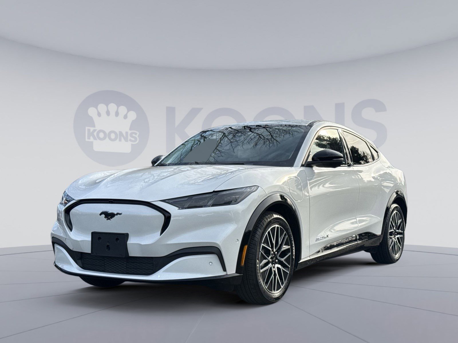 Used 2024 Ford Mustang Mach-E Premium image 1