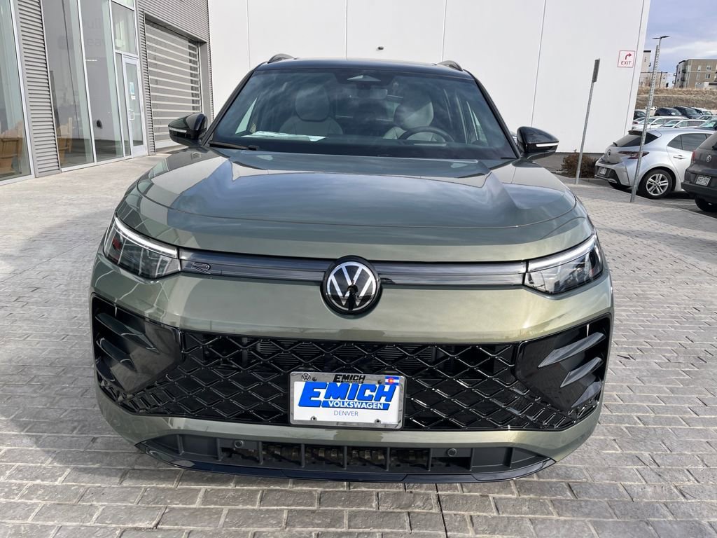 New 2026 Volkswagen Tiguan SE R-Line image 8