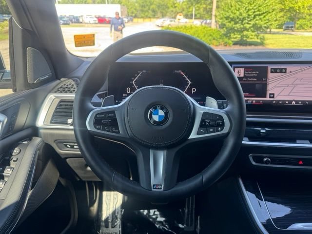 Certified 2024 BMW X5 xDrive40i w/ M Sport Package AWD/4WD image 22