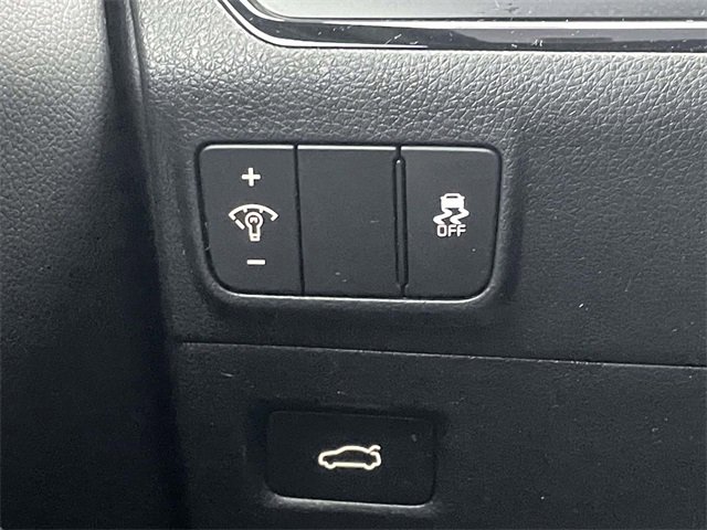 Used 2025 Kia K5 GT-Line image 17
