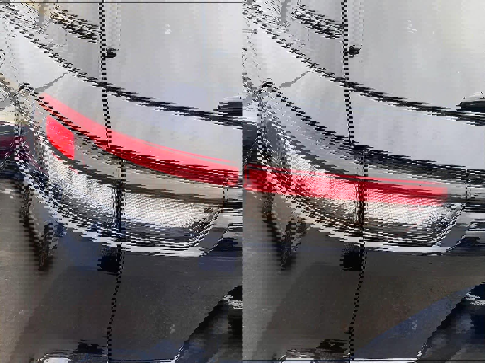 Used 2023 Jeep Grand Cherokee Trailhawk image 33