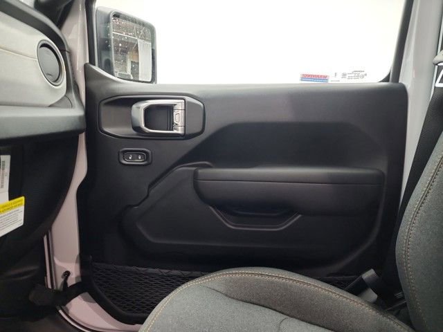 New 2025 Jeep Gladiator Sport image 29