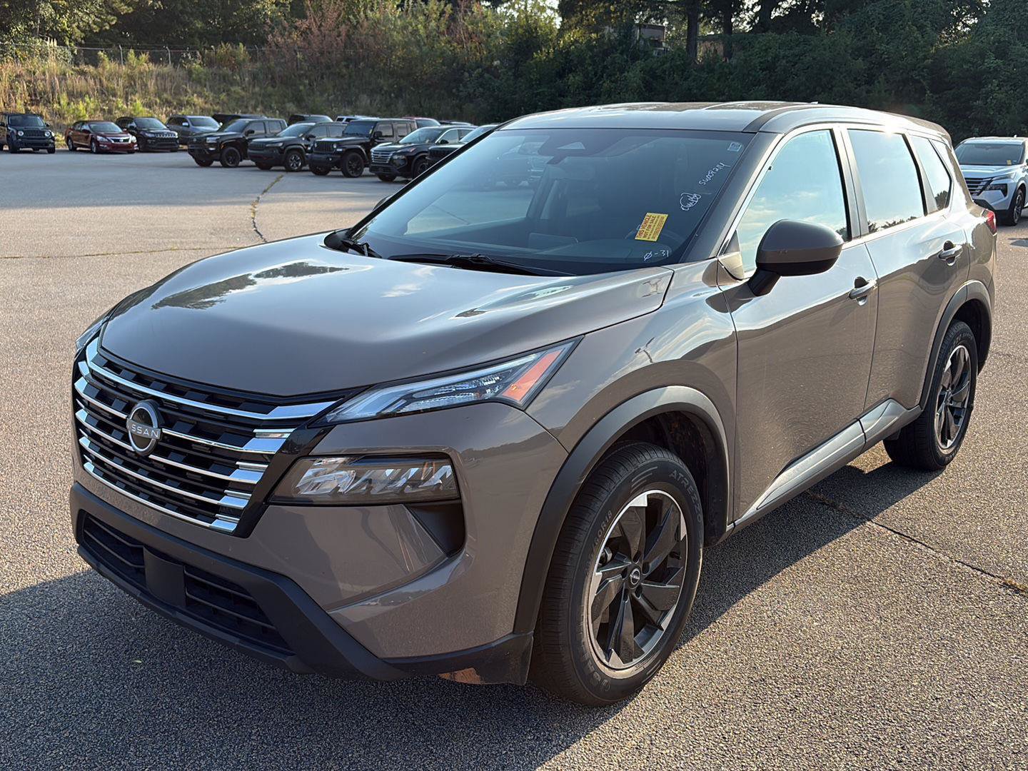 Used 2025 Nissan Rogue SV