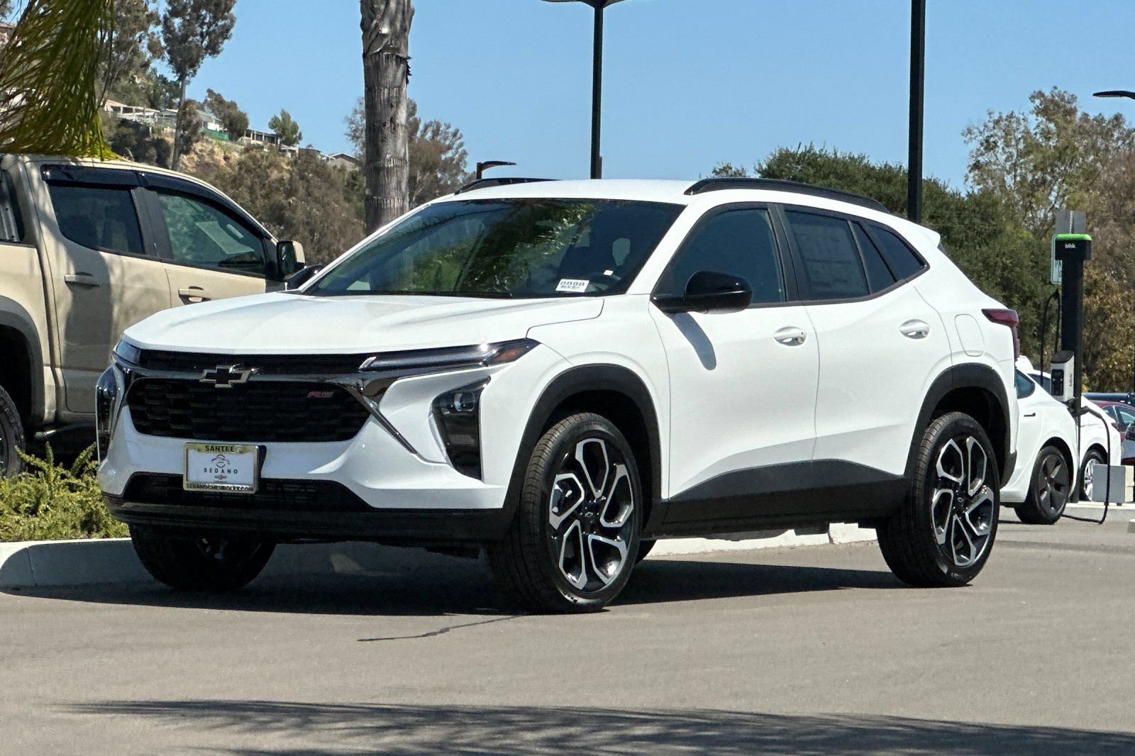 New 2026 Chevrolet Trax RS w/ Driver Confidence Package FWD image 8