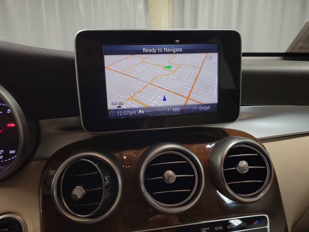 Used 2017 Mercedes-Benz GLC 300 image 17
