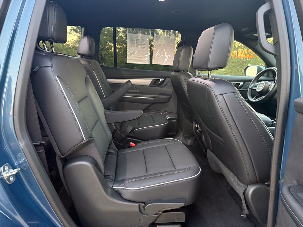 Used 2026 Buick Enclave Preferred FWD image 19