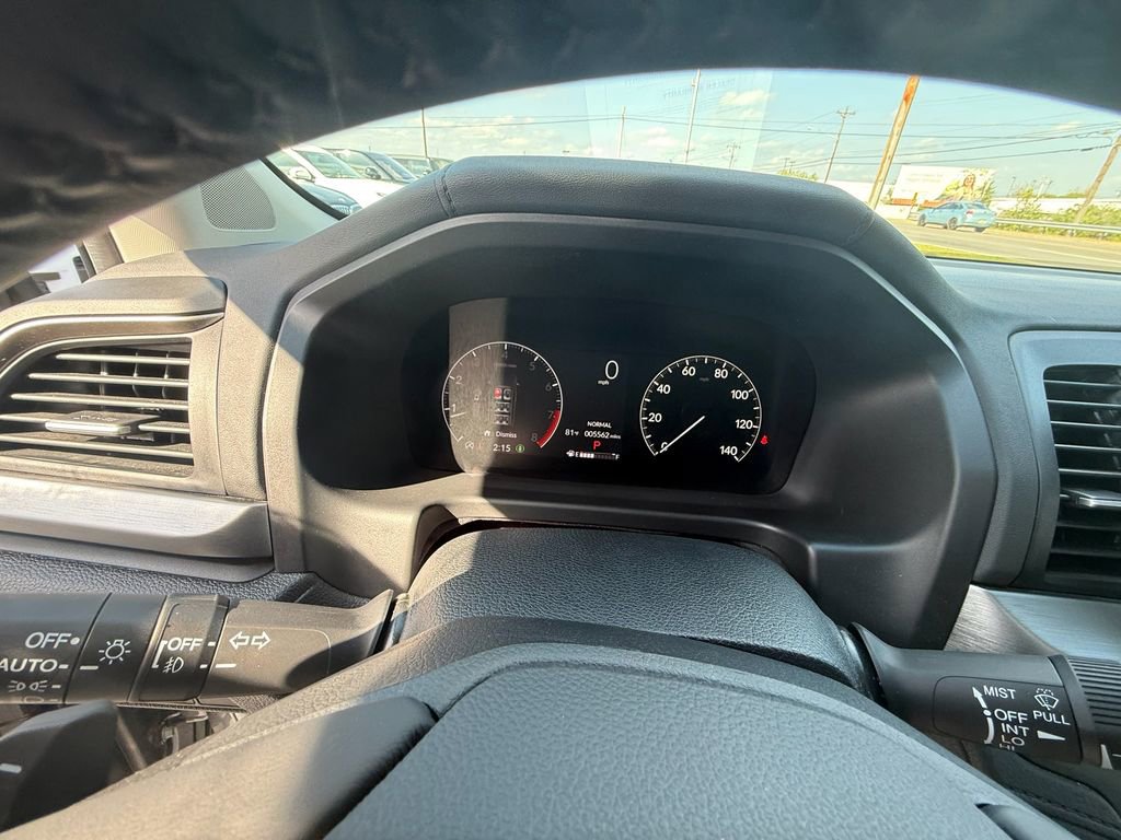 Used 2025 Honda Odyssey EX-L image 17