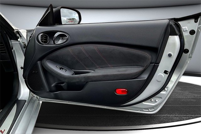 Certified 2020 Nissan 370Z image 23