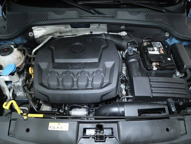 Used 2018 Volkswagen Beetle 2.0T S FWD image 33